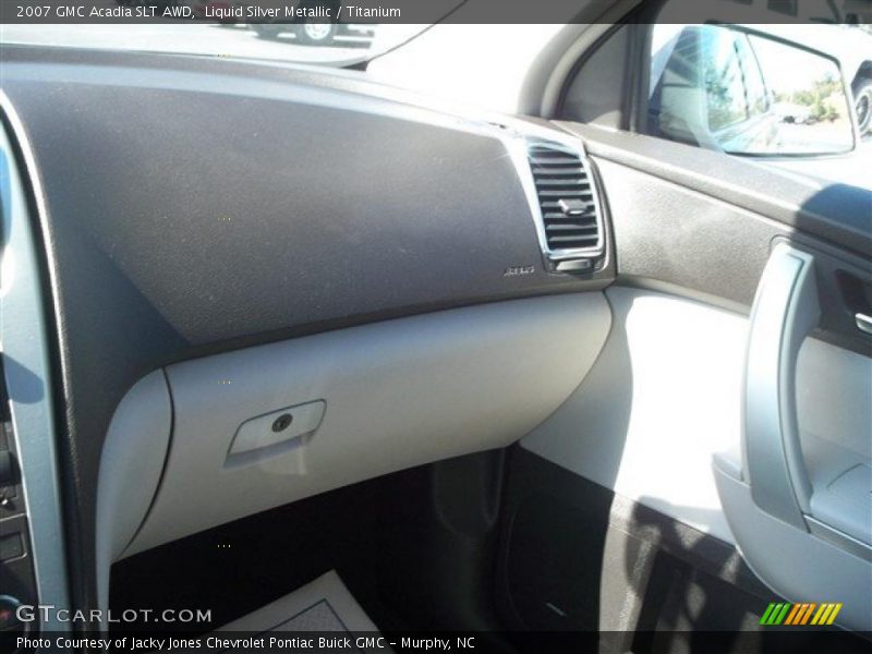 Liquid Silver Metallic / Titanium 2007 GMC Acadia SLT AWD