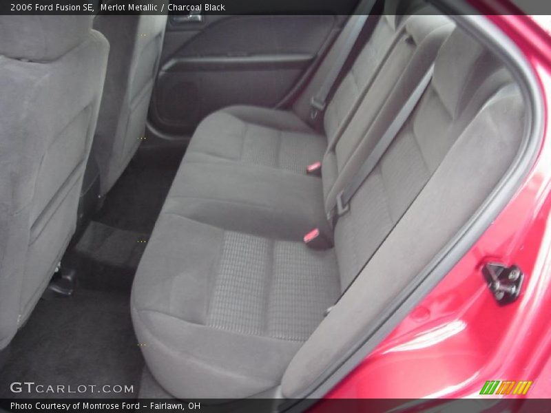 Merlot Metallic / Charcoal Black 2006 Ford Fusion SE