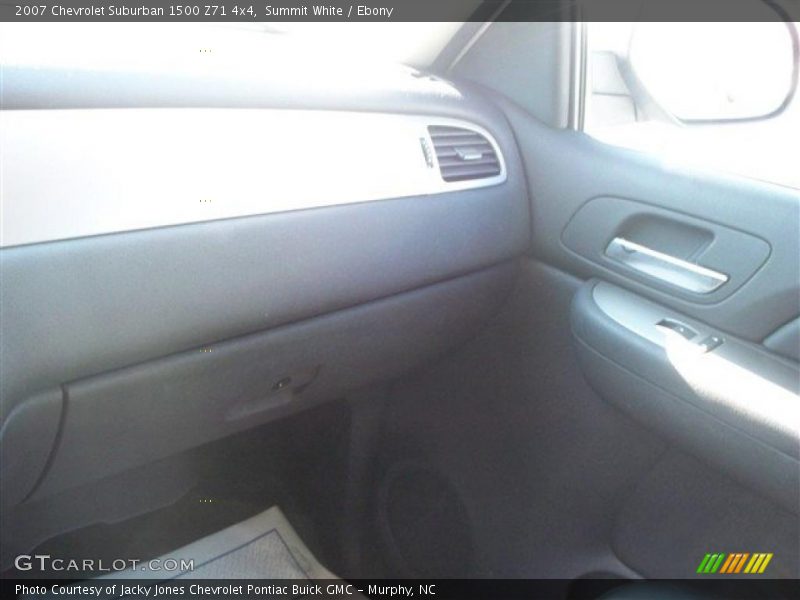 Summit White / Ebony 2007 Chevrolet Suburban 1500 Z71 4x4
