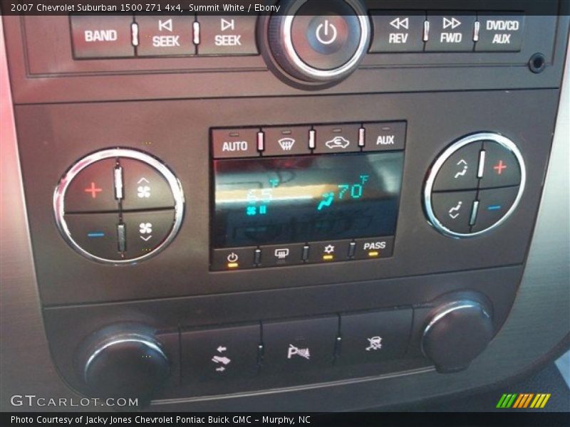 Summit White / Ebony 2007 Chevrolet Suburban 1500 Z71 4x4