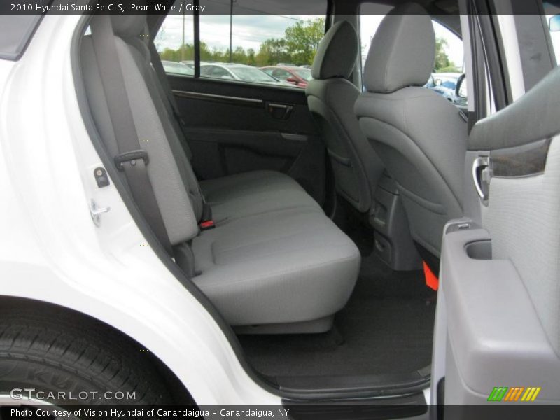 Pearl White / Gray 2010 Hyundai Santa Fe GLS
