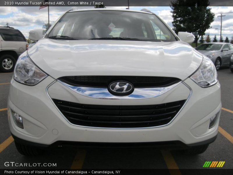 Cotton White / Taupe 2010 Hyundai Tucson Limited AWD