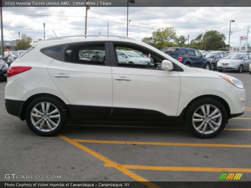 Cotton White / Taupe 2010 Hyundai Tucson Limited AWD