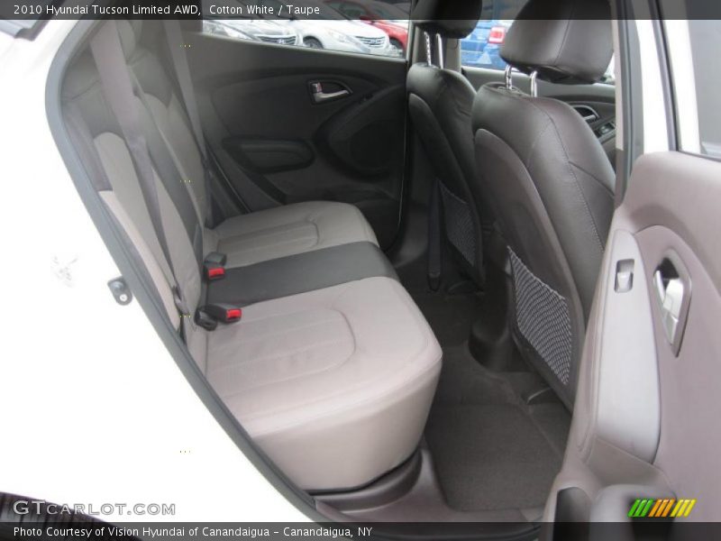 Cotton White / Taupe 2010 Hyundai Tucson Limited AWD