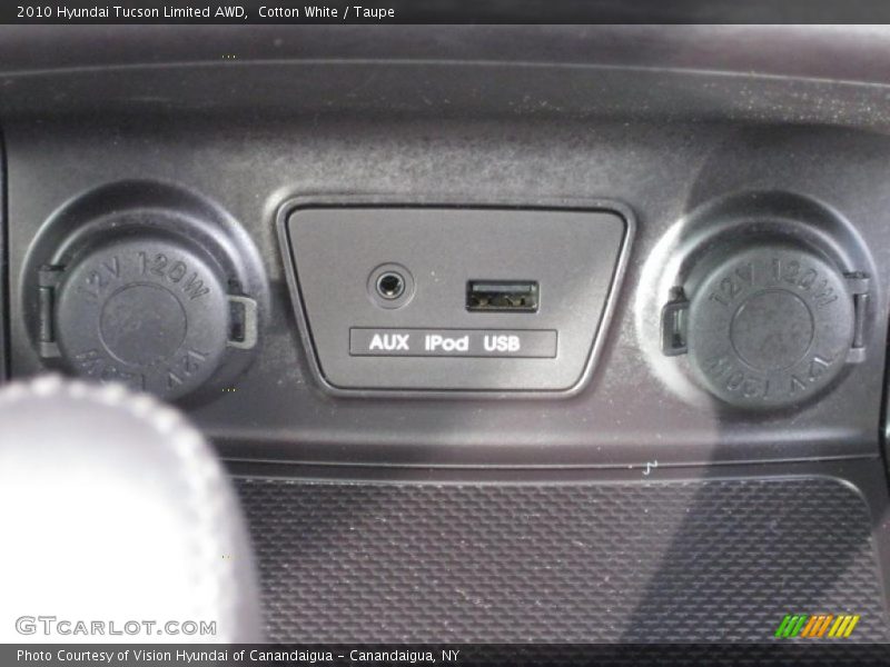 Cotton White / Taupe 2010 Hyundai Tucson Limited AWD