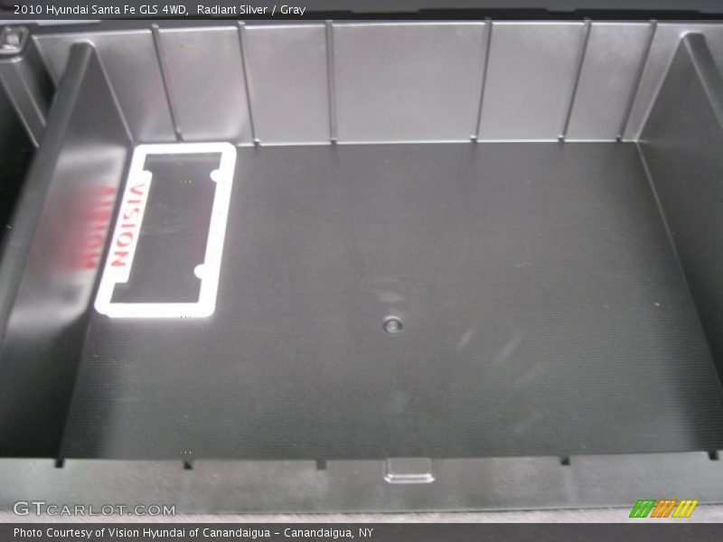Radiant Silver / Gray 2010 Hyundai Santa Fe GLS 4WD
