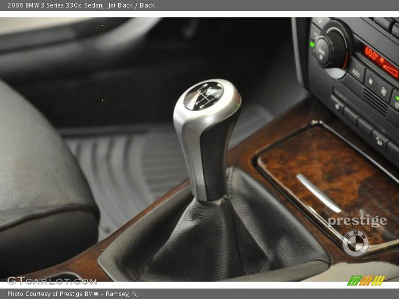 Jet Black / Black 2006 BMW 3 Series 330xi Sedan