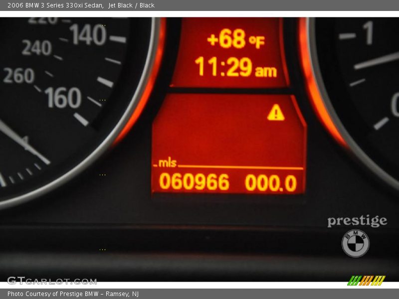 Jet Black / Black 2006 BMW 3 Series 330xi Sedan