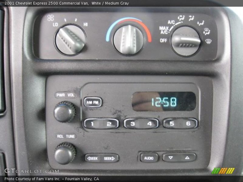 White / Medium Gray 2001 Chevrolet Express 2500 Commercial Van