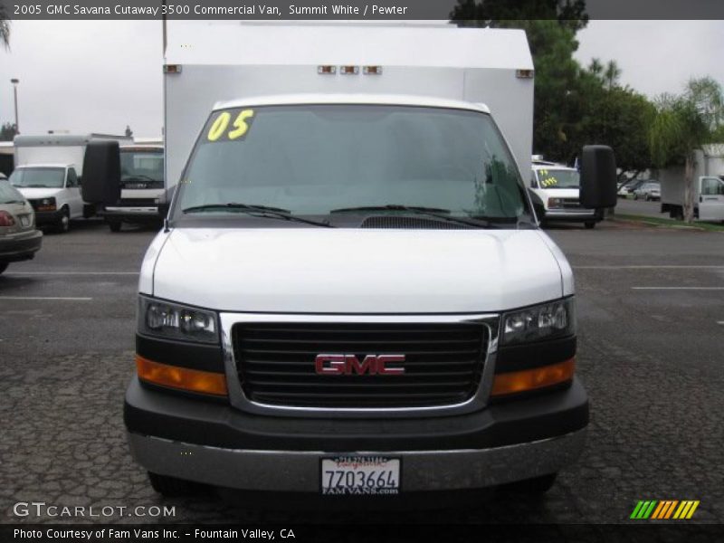 Summit White / Pewter 2005 GMC Savana Cutaway 3500 Commercial Van