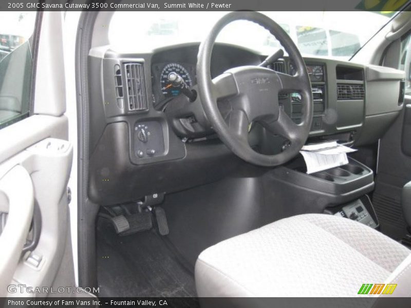 Summit White / Pewter 2005 GMC Savana Cutaway 3500 Commercial Van