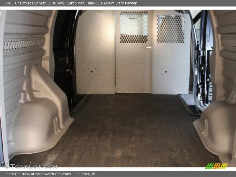 Black / Medium Dark Pewter 2005 Chevrolet Express 1500 AWD Cargo Van