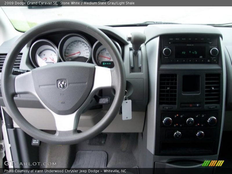 Stone White / Medium Slate Gray/Light Shale 2009 Dodge Grand Caravan SE