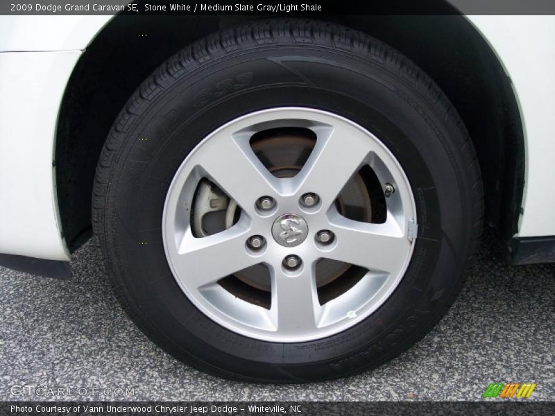 Stone White / Medium Slate Gray/Light Shale 2009 Dodge Grand Caravan SE