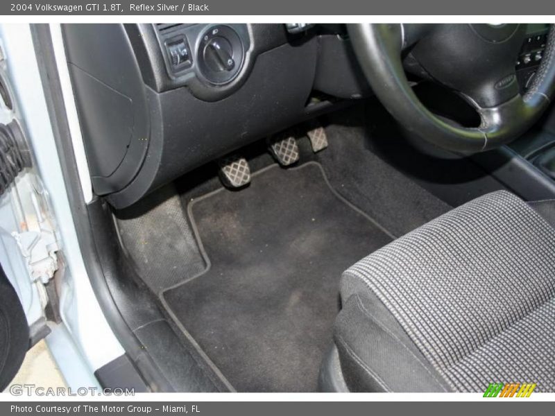 Reflex Silver / Black 2004 Volkswagen GTI 1.8T