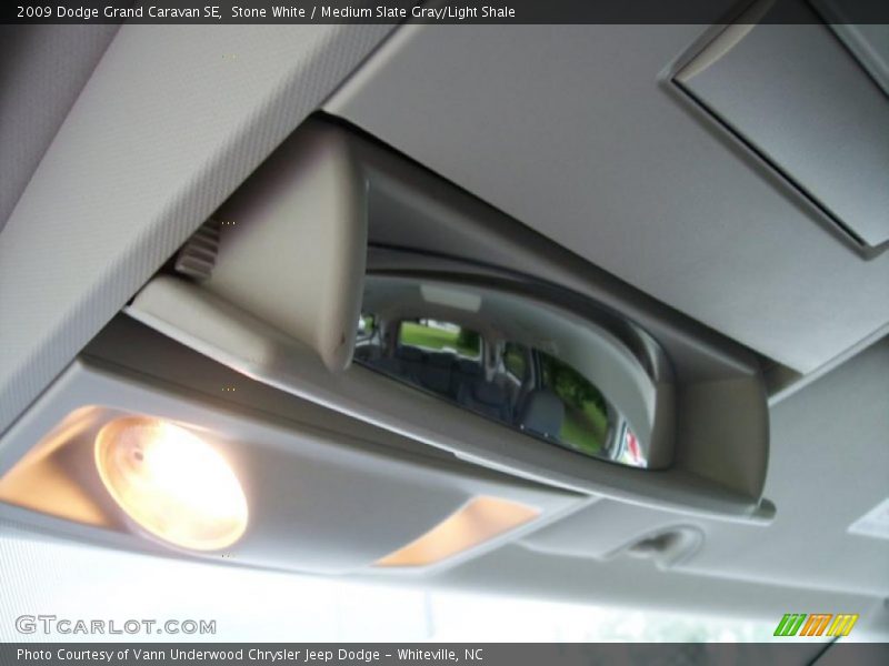 Stone White / Medium Slate Gray/Light Shale 2009 Dodge Grand Caravan SE