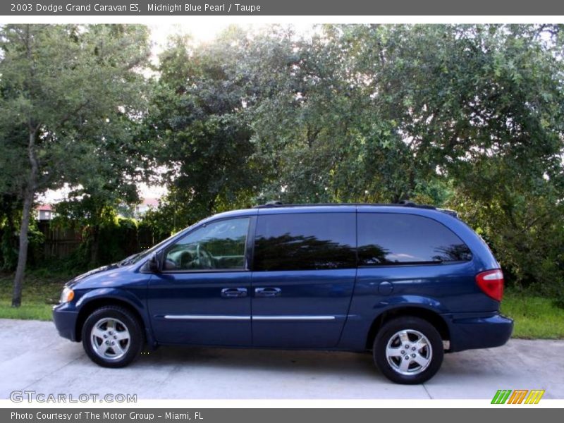 Midnight Blue Pearl / Taupe 2003 Dodge Grand Caravan ES