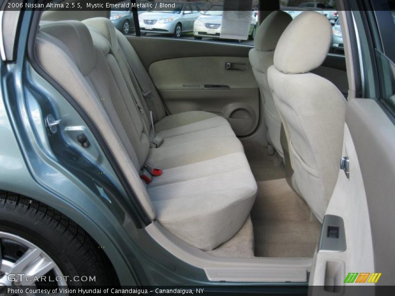 Mystic Emerald Metallic / Blond 2006 Nissan Altima 2.5 S
