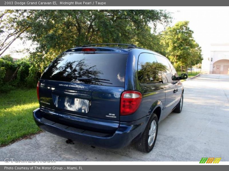 Midnight Blue Pearl / Taupe 2003 Dodge Grand Caravan ES