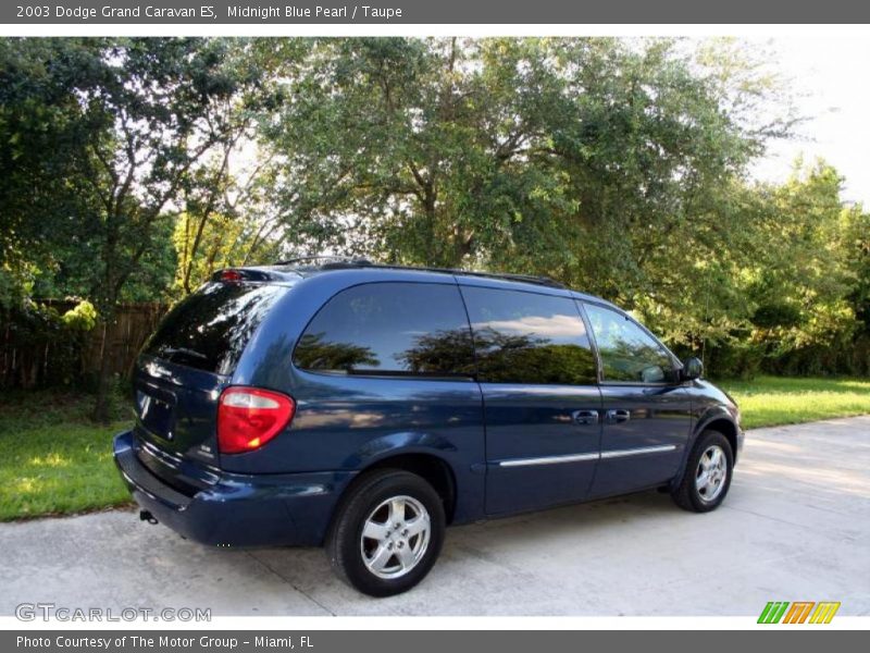 Midnight Blue Pearl / Taupe 2003 Dodge Grand Caravan ES