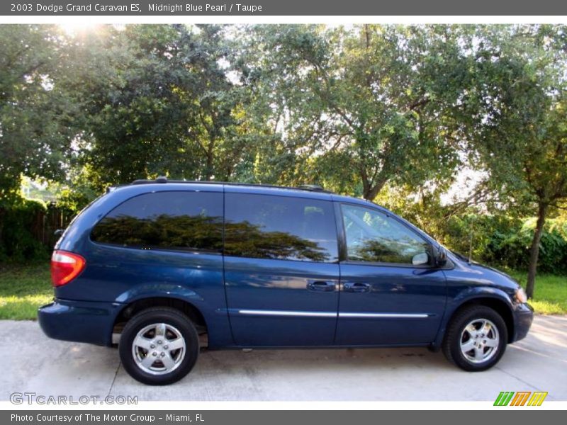 Midnight Blue Pearl / Taupe 2003 Dodge Grand Caravan ES