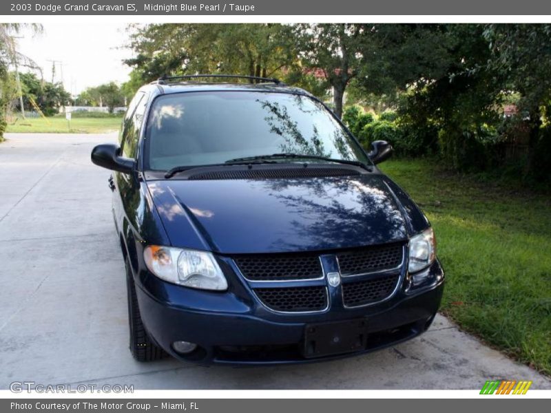 Midnight Blue Pearl / Taupe 2003 Dodge Grand Caravan ES