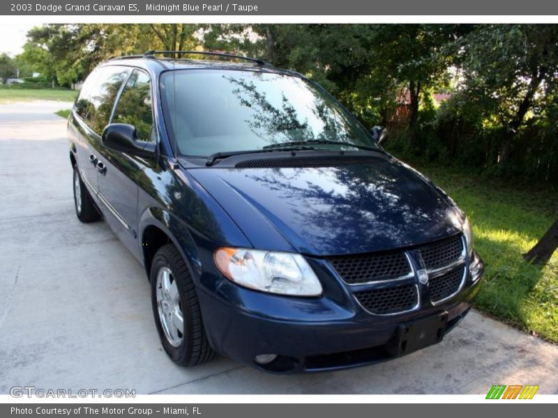 Midnight Blue Pearl / Taupe 2003 Dodge Grand Caravan ES