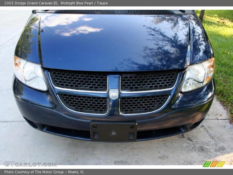 Midnight Blue Pearl / Taupe 2003 Dodge Grand Caravan ES