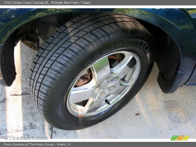 Midnight Blue Pearl / Taupe 2003 Dodge Grand Caravan ES