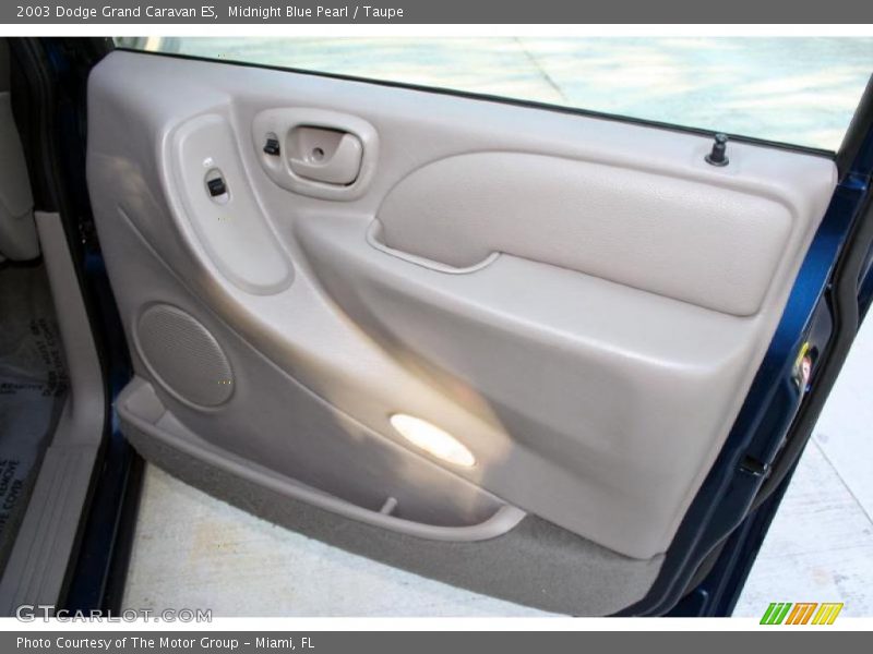 Midnight Blue Pearl / Taupe 2003 Dodge Grand Caravan ES