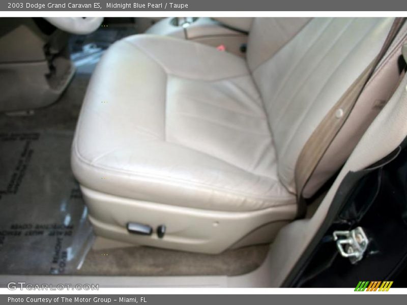 Midnight Blue Pearl / Taupe 2003 Dodge Grand Caravan ES