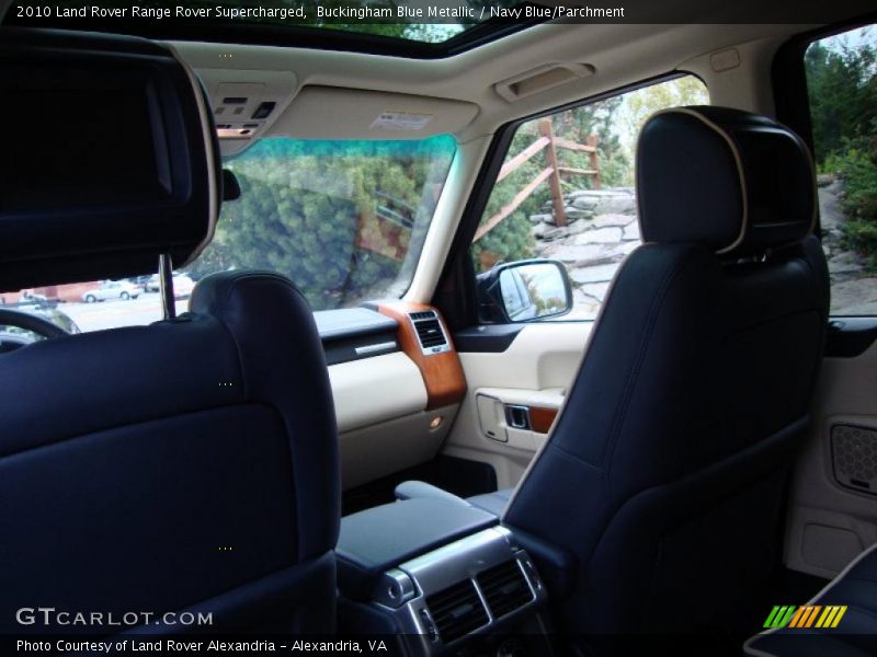 Buckingham Blue Metallic / Navy Blue/Parchment 2010 Land Rover Range Rover Supercharged