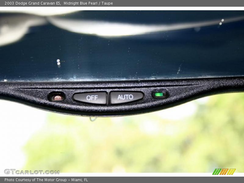 Midnight Blue Pearl / Taupe 2003 Dodge Grand Caravan ES