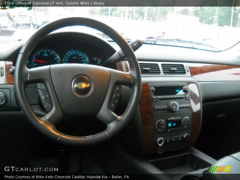Summit White / Ebony 2009 Chevrolet Suburban LT 4x4