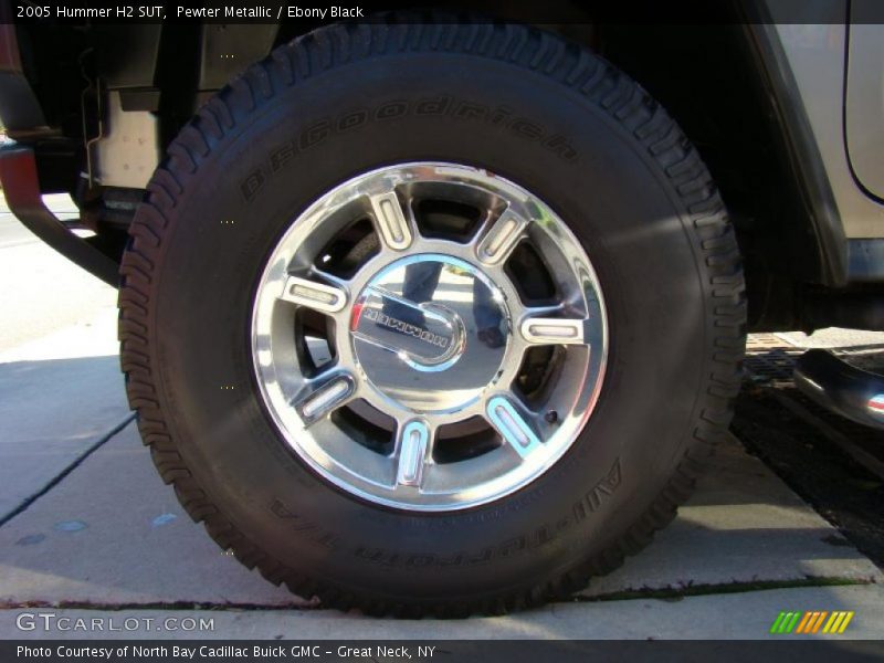 Pewter Metallic / Ebony Black 2005 Hummer H2 SUT