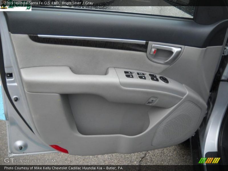 Bright Silver / Gray 2009 Hyundai Santa Fe GLS 4WD
