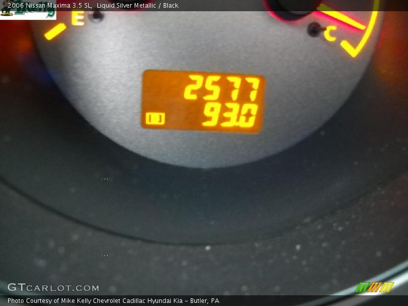 Liquid Silver Metallic / Black 2006 Nissan Maxima 3.5 SL