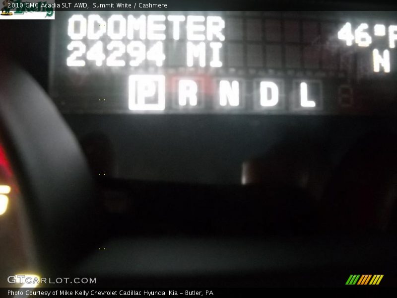 Summit White / Cashmere 2010 GMC Acadia SLT AWD