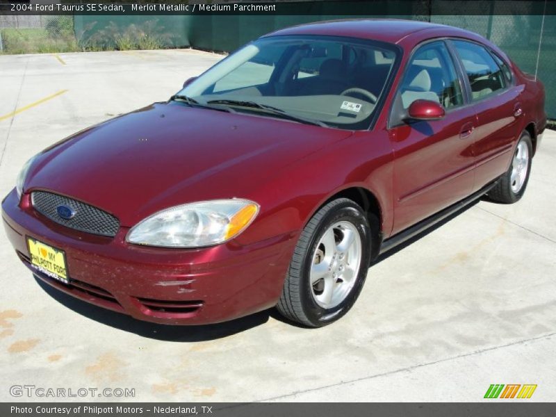 Merlot Metallic / Medium Parchment 2004 Ford Taurus SE Sedan