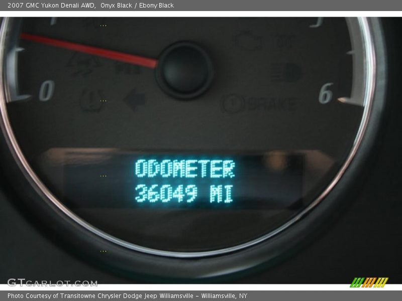 Onyx Black / Ebony Black 2007 GMC Yukon Denali AWD
