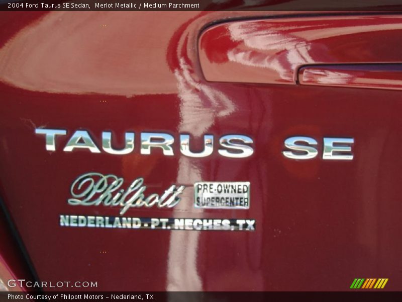 Merlot Metallic / Medium Parchment 2004 Ford Taurus SE Sedan