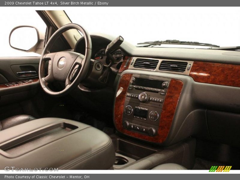 Silver Birch Metallic / Ebony 2009 Chevrolet Tahoe LT 4x4