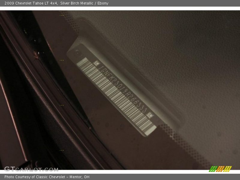 Silver Birch Metallic / Ebony 2009 Chevrolet Tahoe LT 4x4