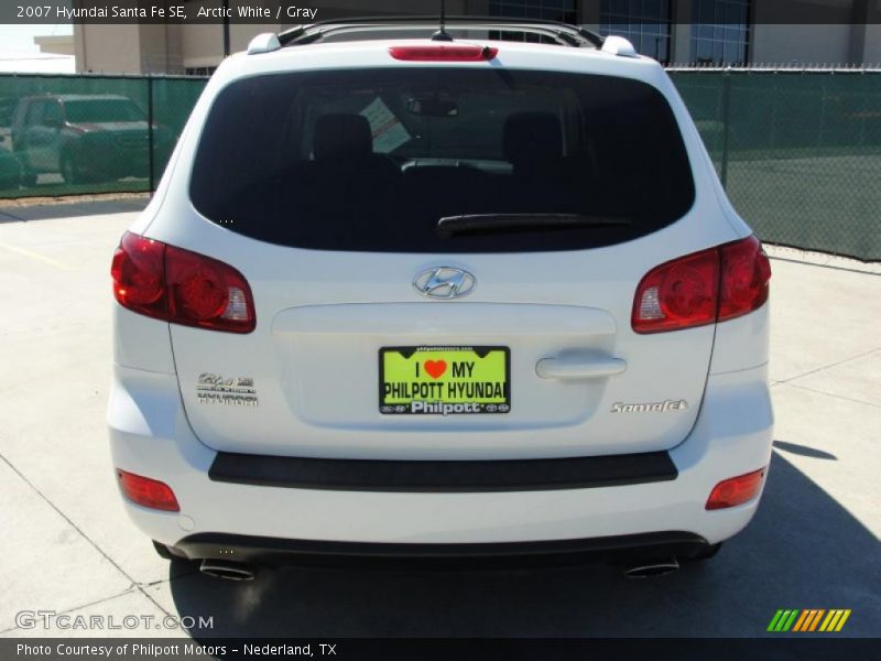 Arctic White / Gray 2007 Hyundai Santa Fe SE