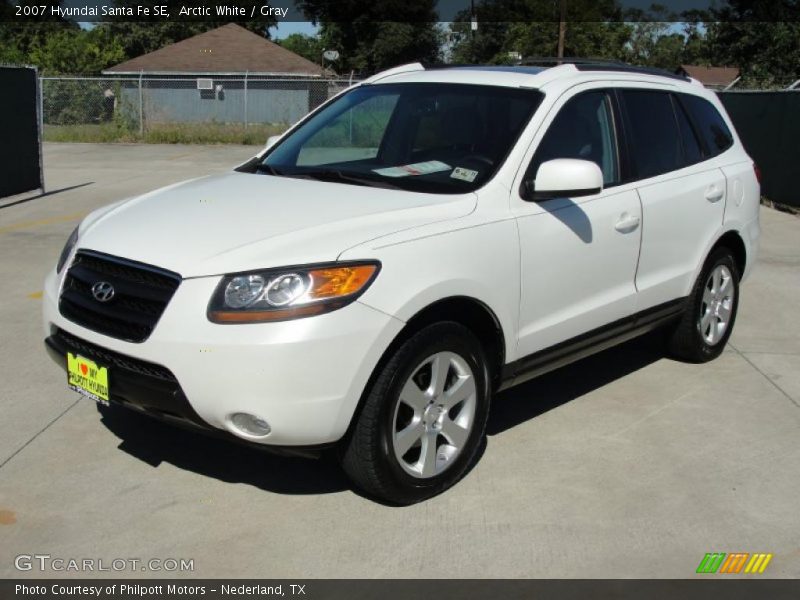 Arctic White / Gray 2007 Hyundai Santa Fe SE