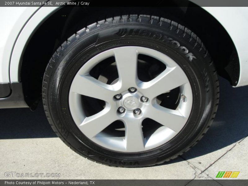 Arctic White / Gray 2007 Hyundai Santa Fe SE