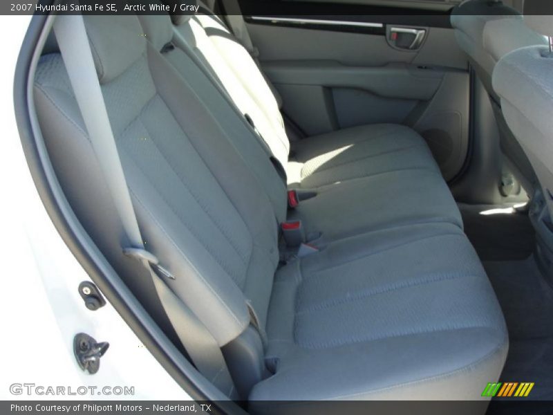 Arctic White / Gray 2007 Hyundai Santa Fe SE
