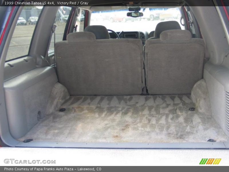 Victory Red / Gray 1999 Chevrolet Tahoe LS 4x4