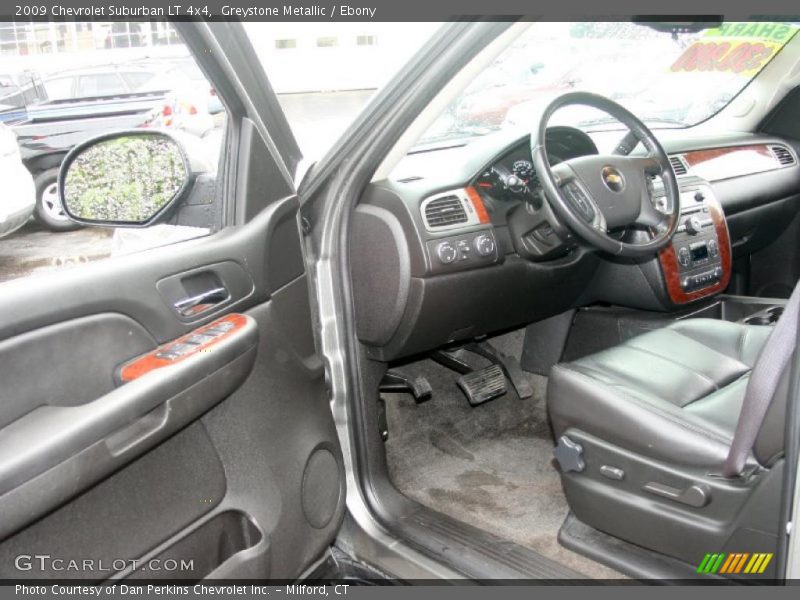 Greystone Metallic / Ebony 2009 Chevrolet Suburban LT 4x4