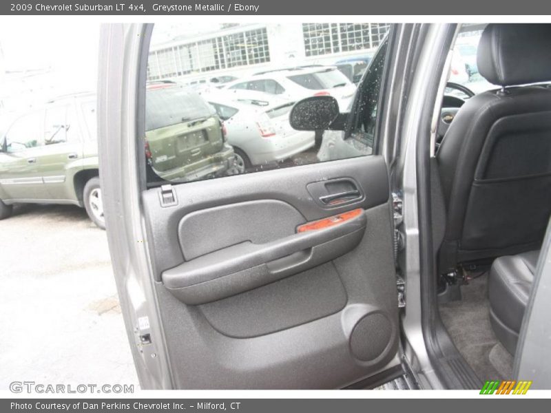 Greystone Metallic / Ebony 2009 Chevrolet Suburban LT 4x4